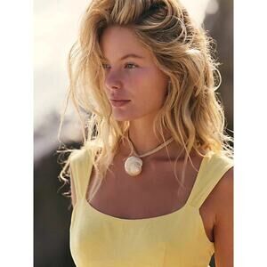 Free People Women Gold Neutral Sara Shell Choker beach Boho Necklace Jewelry NWT